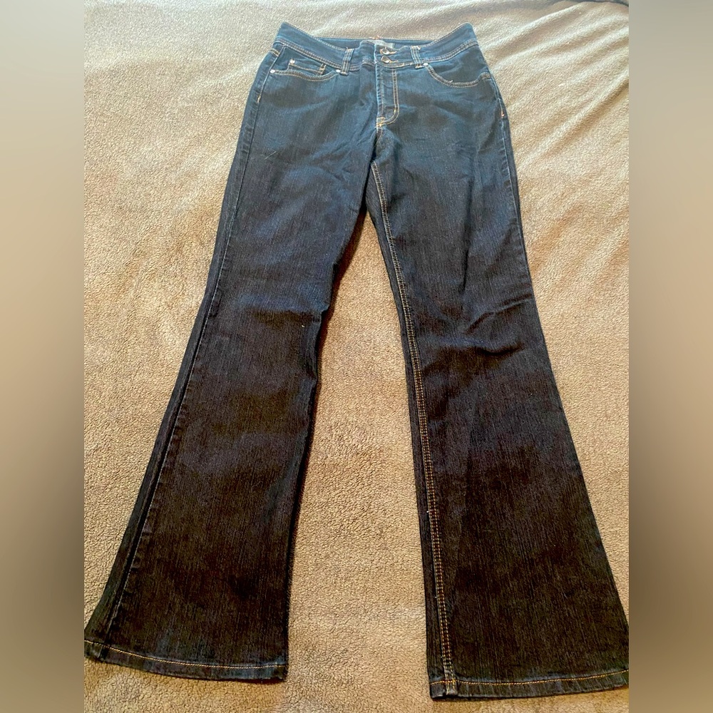 Nine West Size 10 Dark Wash Boot Cut Jeans